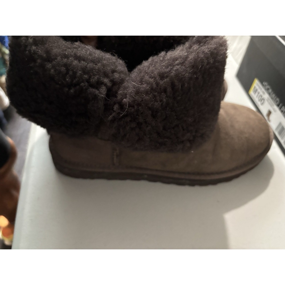 Ugg Australia Womens Bailey Button Boots Brown Suede Shearling Lined Pull On 10 - Picture 3 of 6